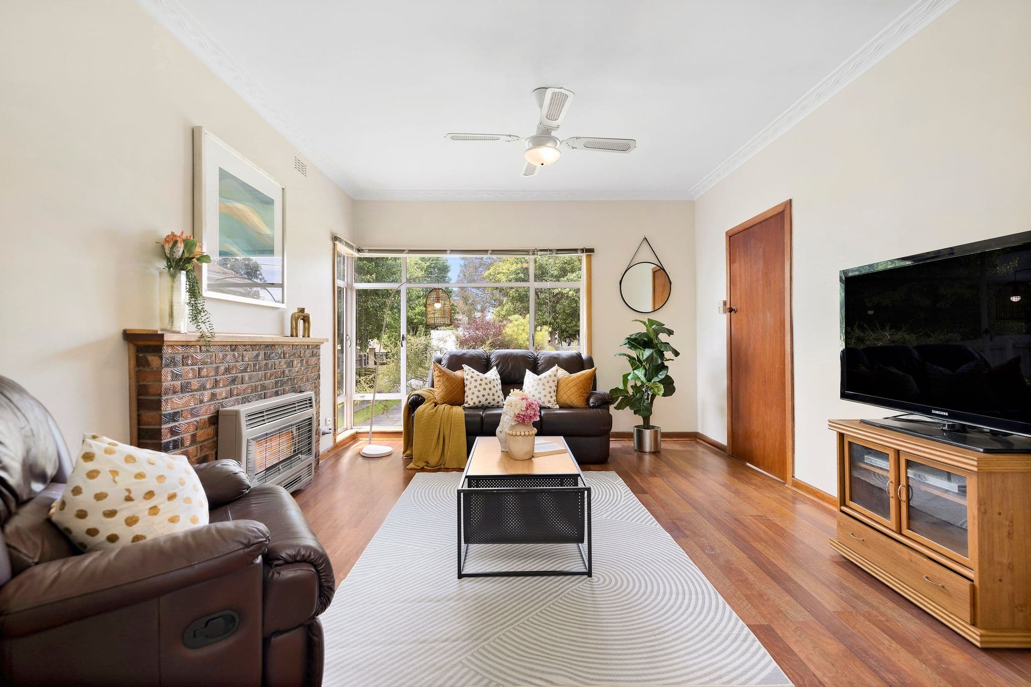15 Munro Avenue, Cheltenham VIC 3192, Cheltenham - Image 1