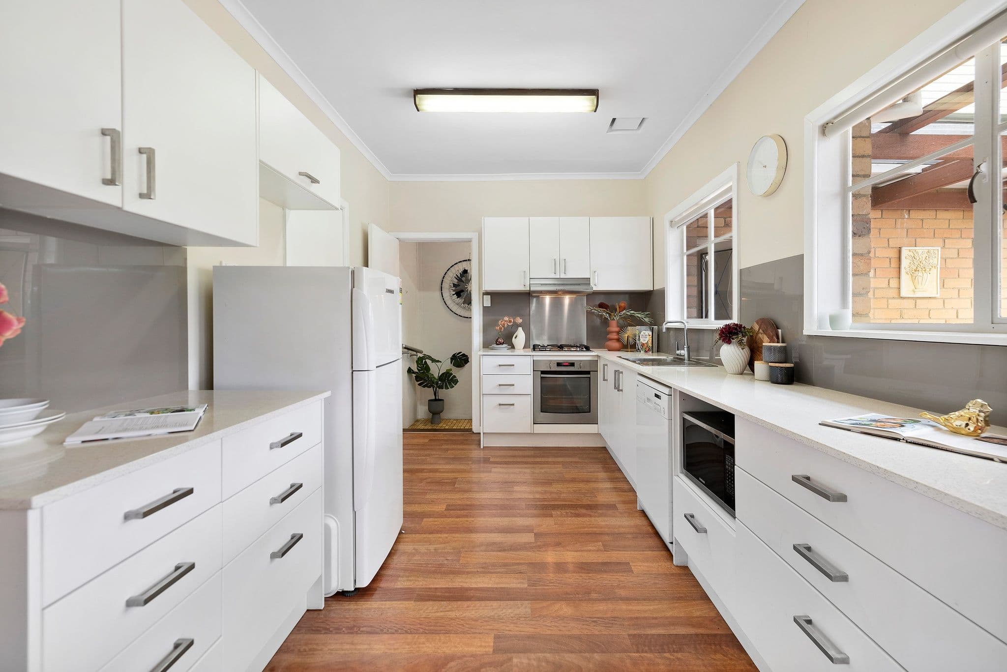 15 Munro Avenue, Cheltenham VIC 3192, Cheltenham - Thumbnail 7