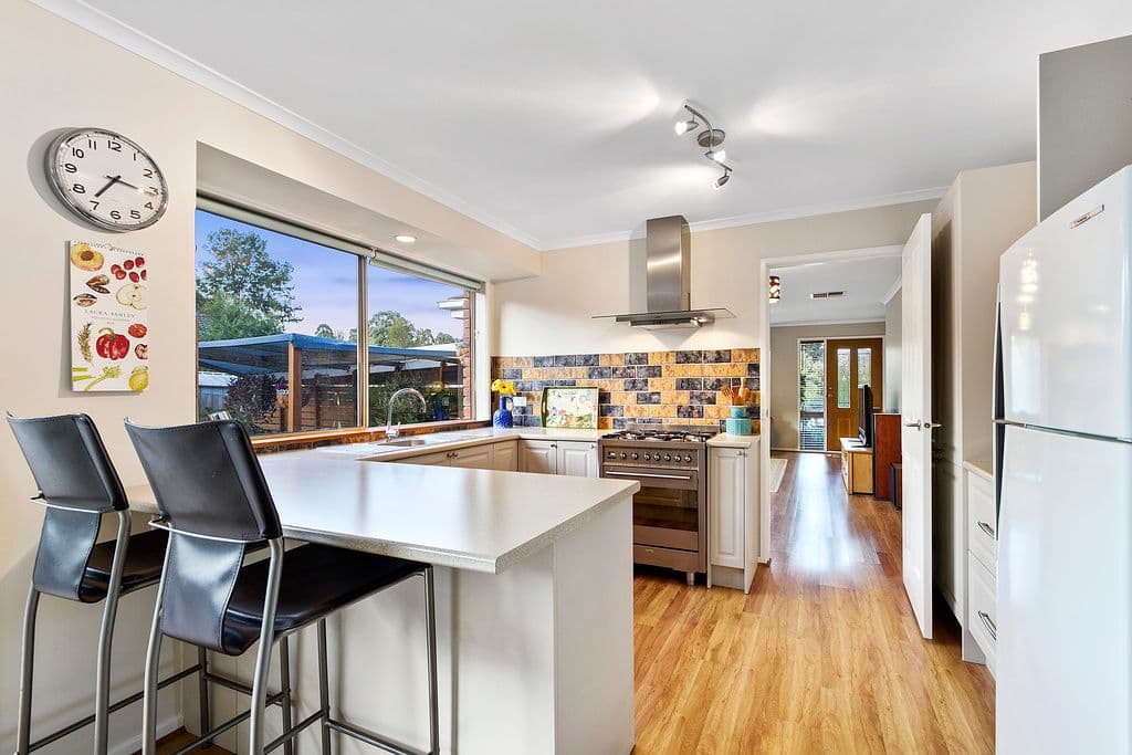 87 LANDSCAPE Drive, Mooroolbark VIC 3138, Mooroolbark - Thumbnail 3