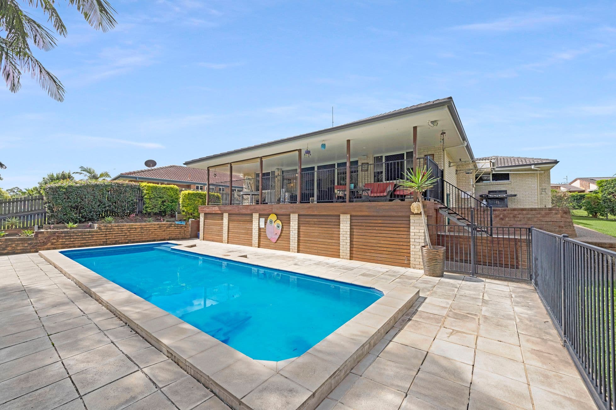 8 Inspiration Court, Avoca QLD 4670, Avoca - Image 1