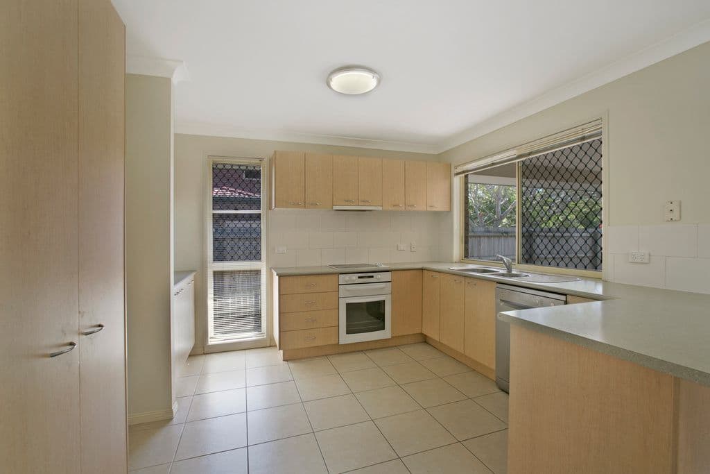 9 Tea Tree Court, TINGALPA QLD 4173, Tingalpa - Thumbnail 2