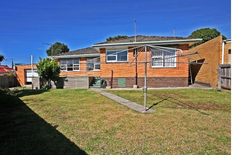 208 Roslyn Road, HIGHTON VIC 3216, Highton - Thumbnail 7