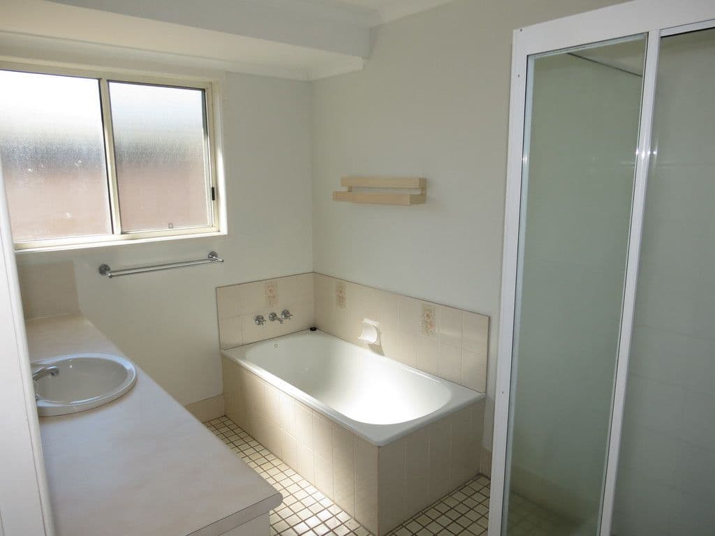 56 Bonython Drive, Emerald QLD 4720, Emerald - Thumbnail 8