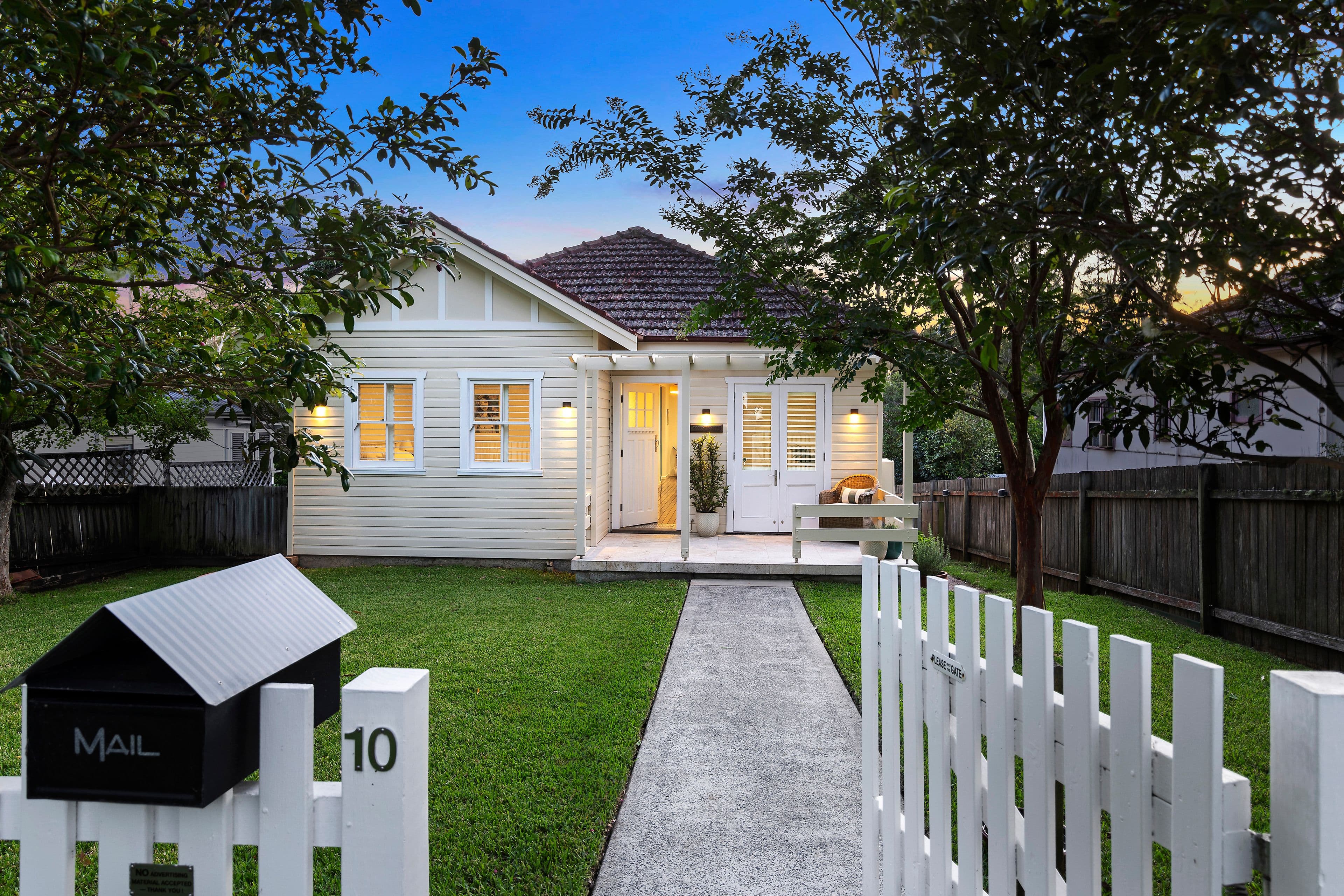 10 Russell Avenue, Wahroonga NSW 2076, Wahroonga - Image 1