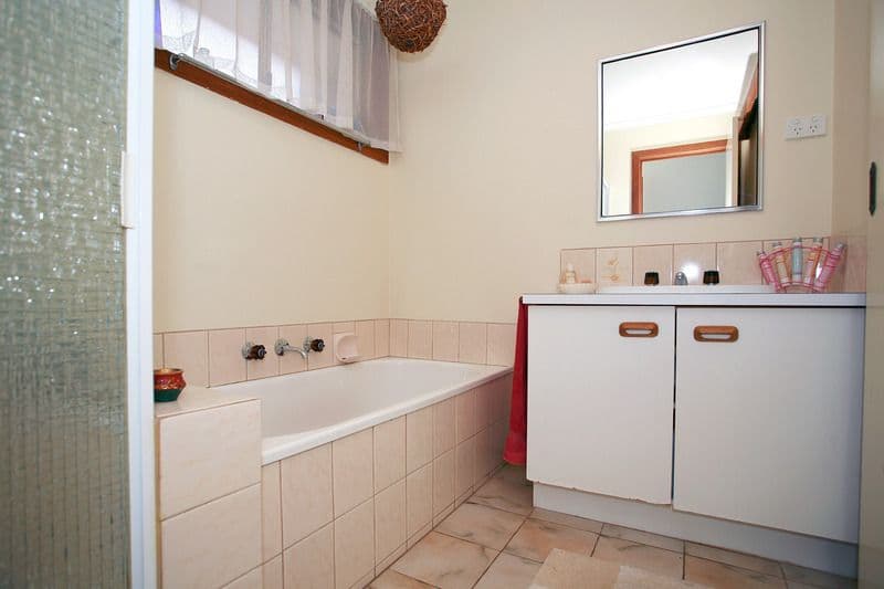 9 Arcadia Avenue, HALLAM VIC 3803, Hallam - Thumbnail 8