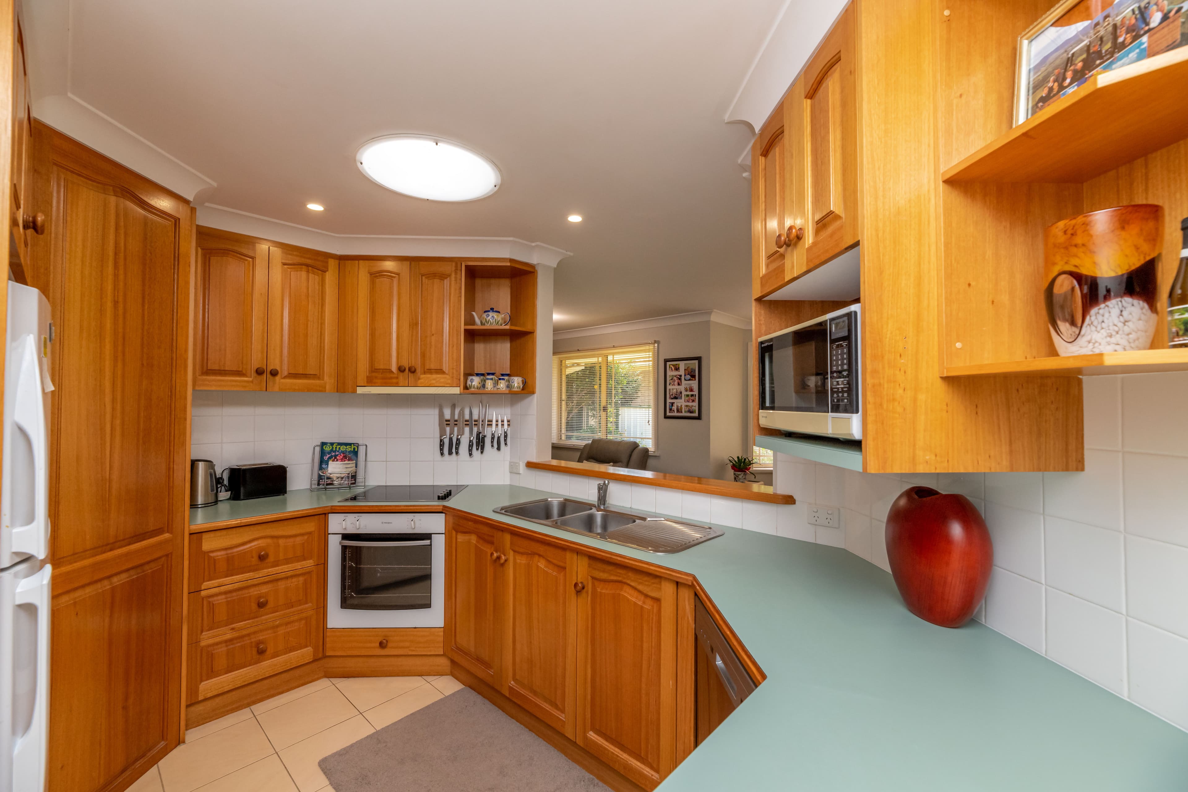 34 Lachlan Avenue, Tuncurry NSW 2428, Tuncurry - Thumbnail 2