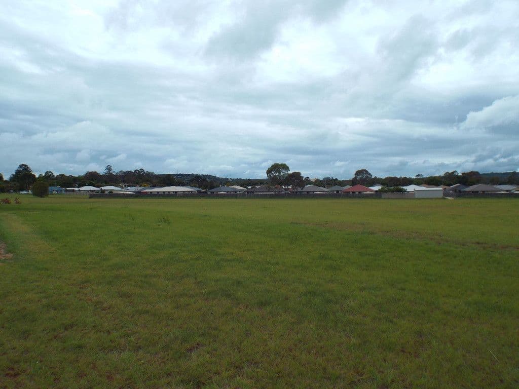 38 Windsor Circle, Kingaroy QLD 4610, Kingaroy - Thumbnail 3