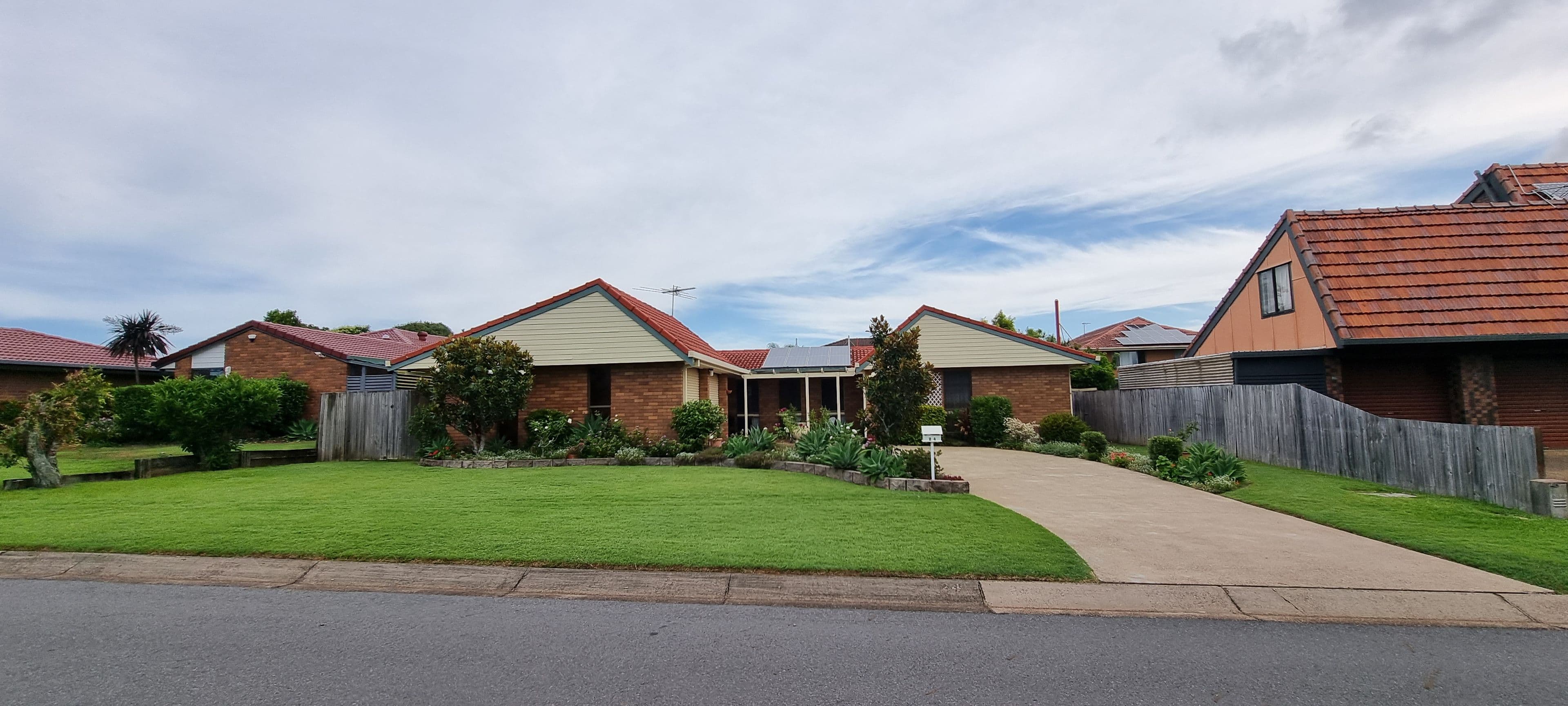 24 Petrina Street, Eight Mile Plains QLD 4113, Eight Mile Plains - Image 1