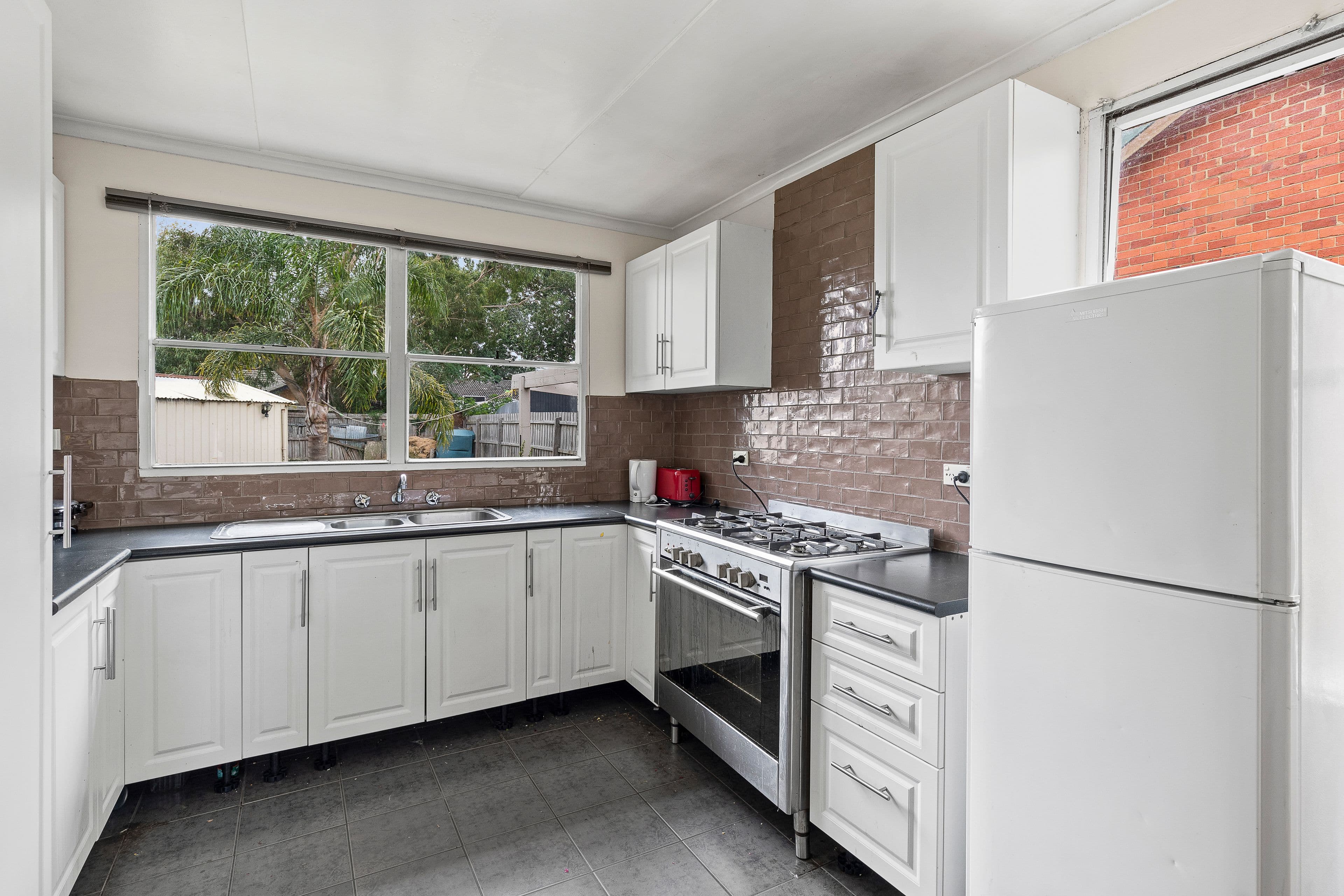 3 Rosemary Crescent, Frankston North VIC 3200, Frankston North - Thumbnail 2