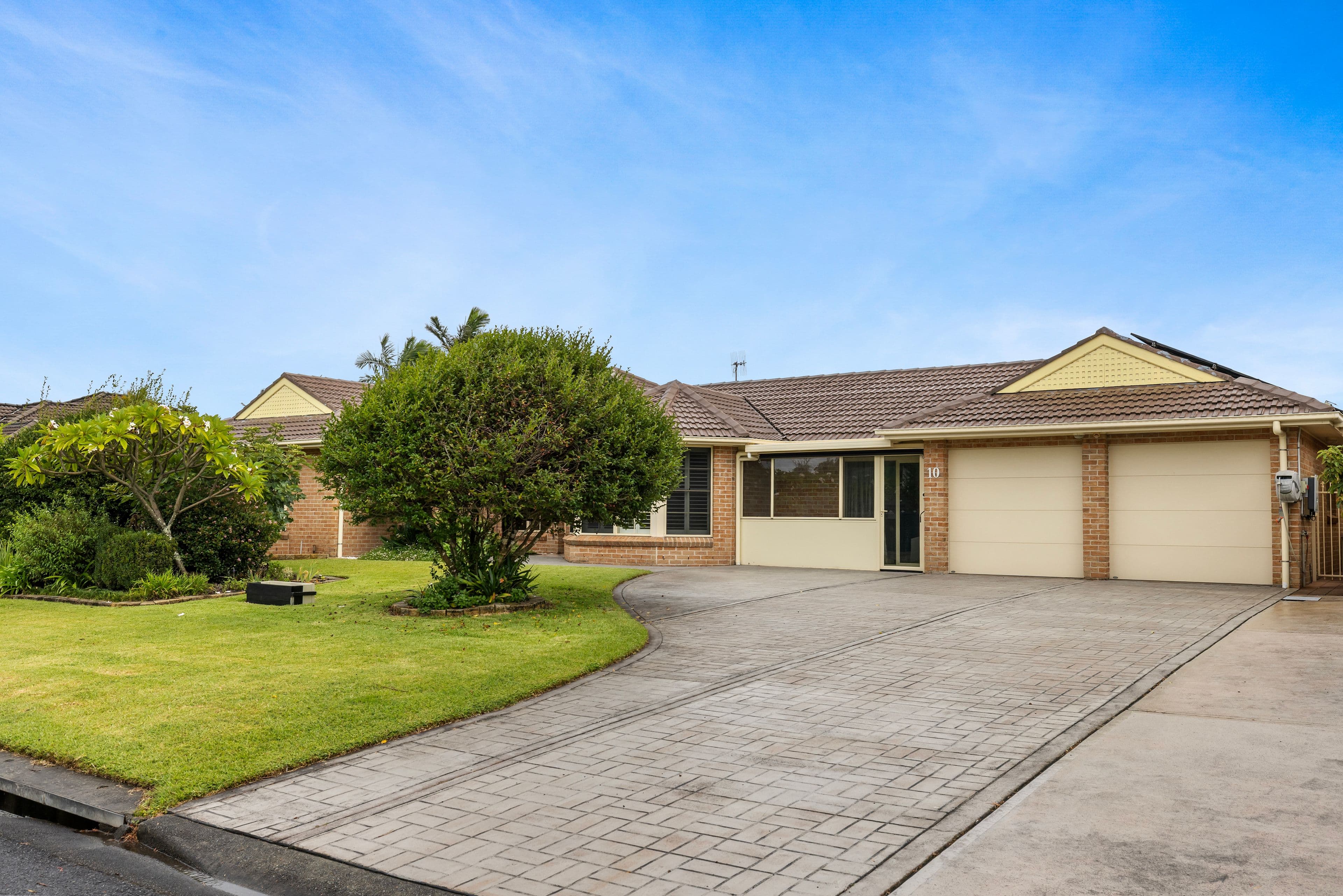 10 Whitesands Road, Fingal Bay NSW 2315, Fingal Bay - Thumbnail 2