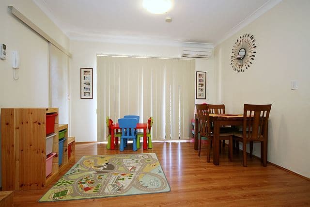28 Weigand Avenue, BANKSTOWN NSW 2200, Bankstown - Thumbnail 3