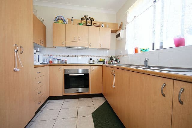 28 Weigand Avenue, BANKSTOWN NSW 2200, Bankstown - Thumbnail 4