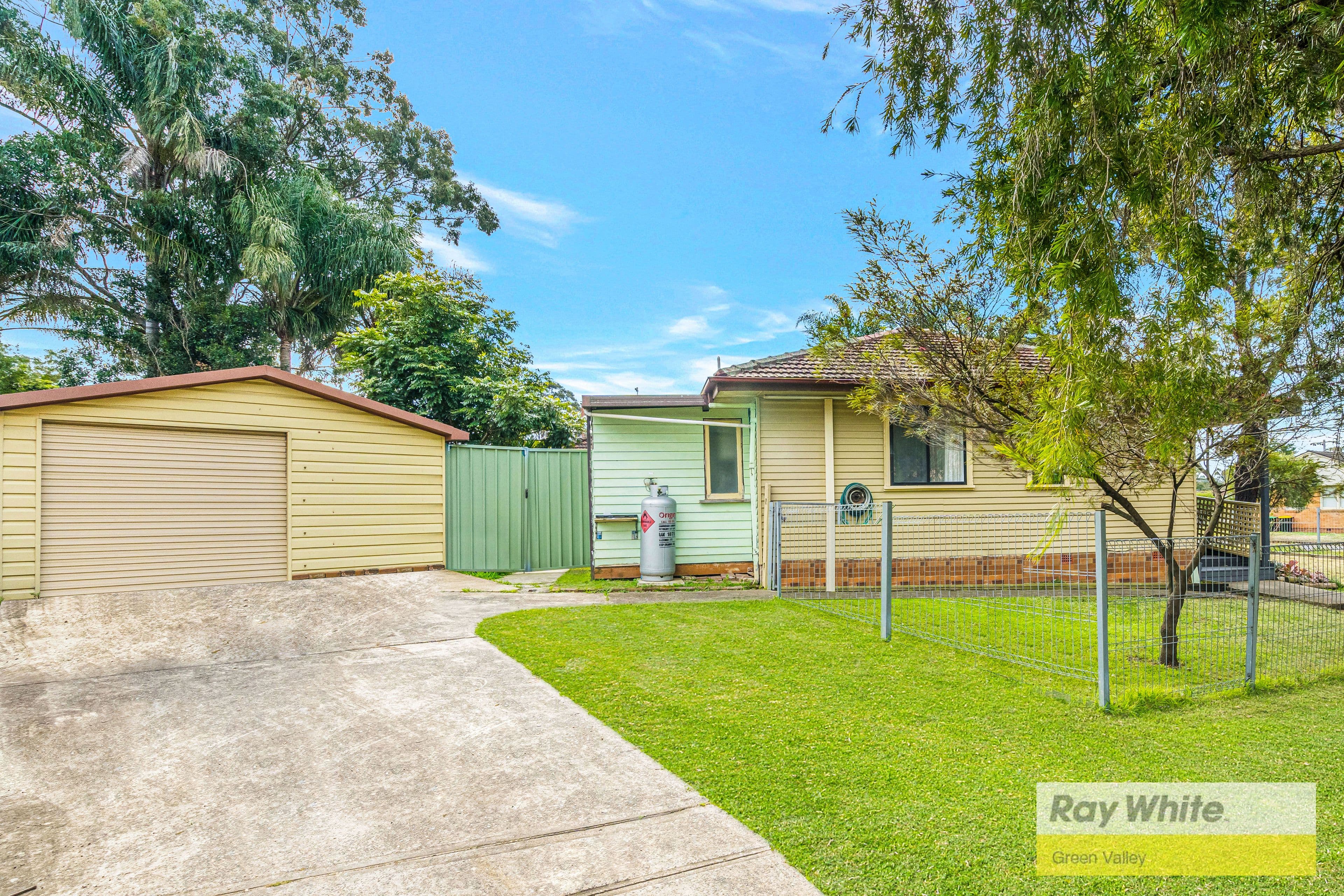 1 canowie Place, Busby NSW 2168, Busby - Thumbnail 2