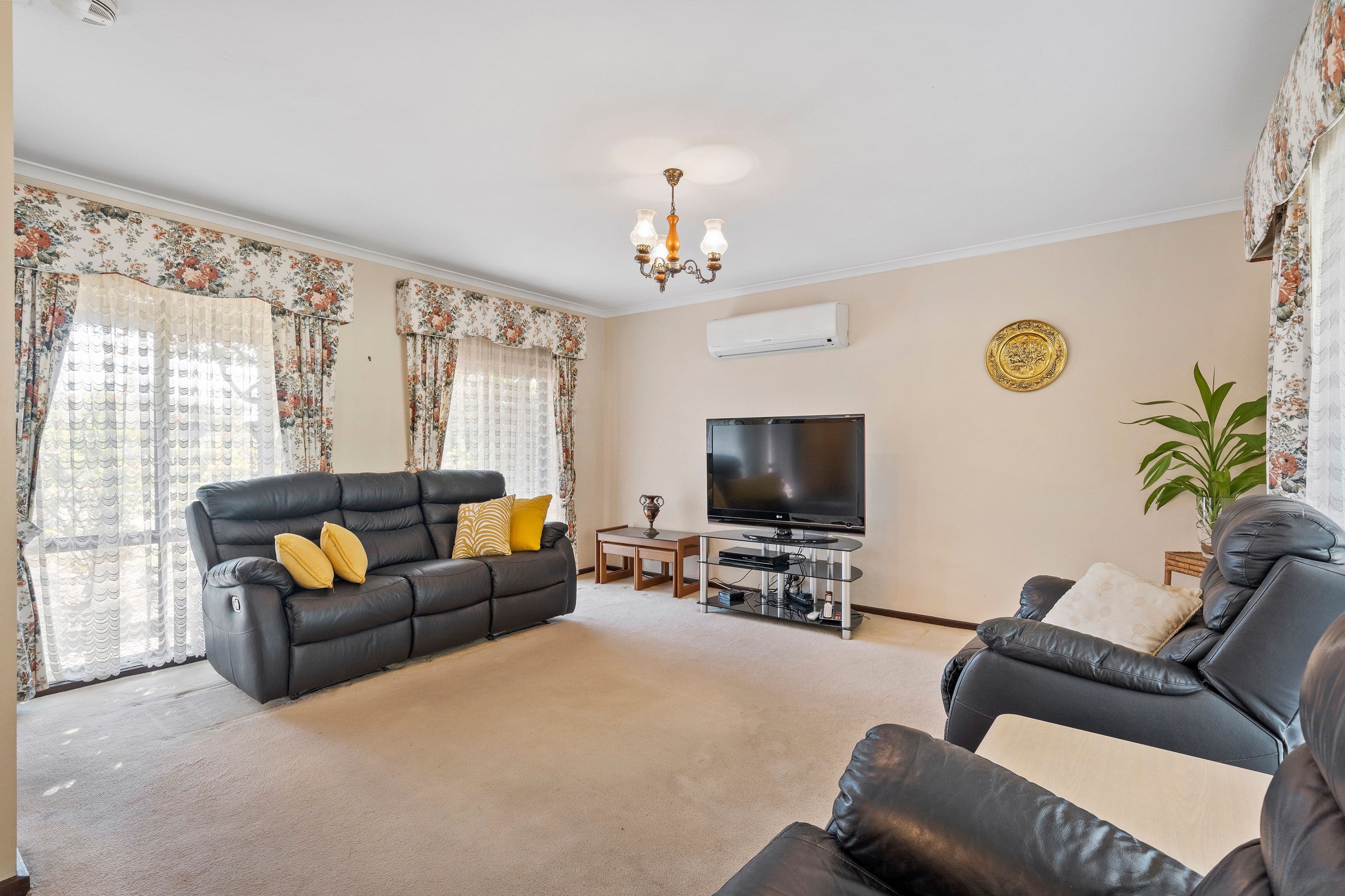 57 Noritake Road, Modbury Heights SA 5092, Modbury Heights - Thumbnail 3