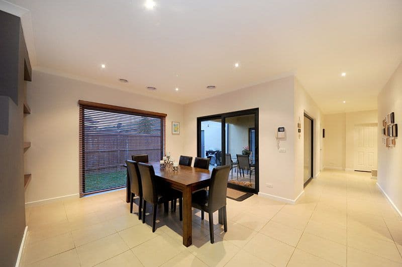 17 Ellendale Street, ROWVILLE VIC 3178, Rowville - Thumbnail 3