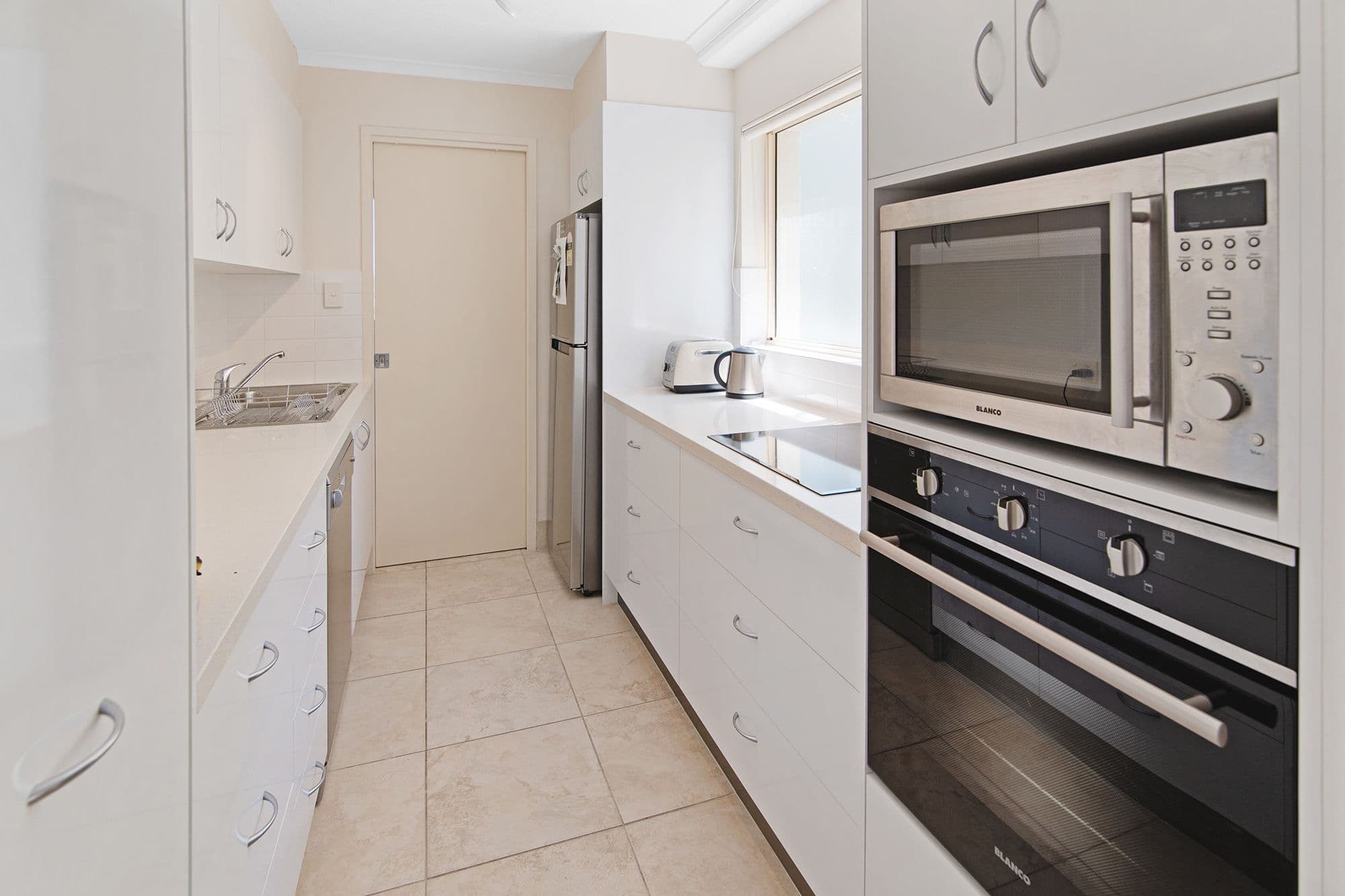 418-422 Marine Parade, Biggera Waters QLD 4216, Biggera Waters - Thumbnail 4