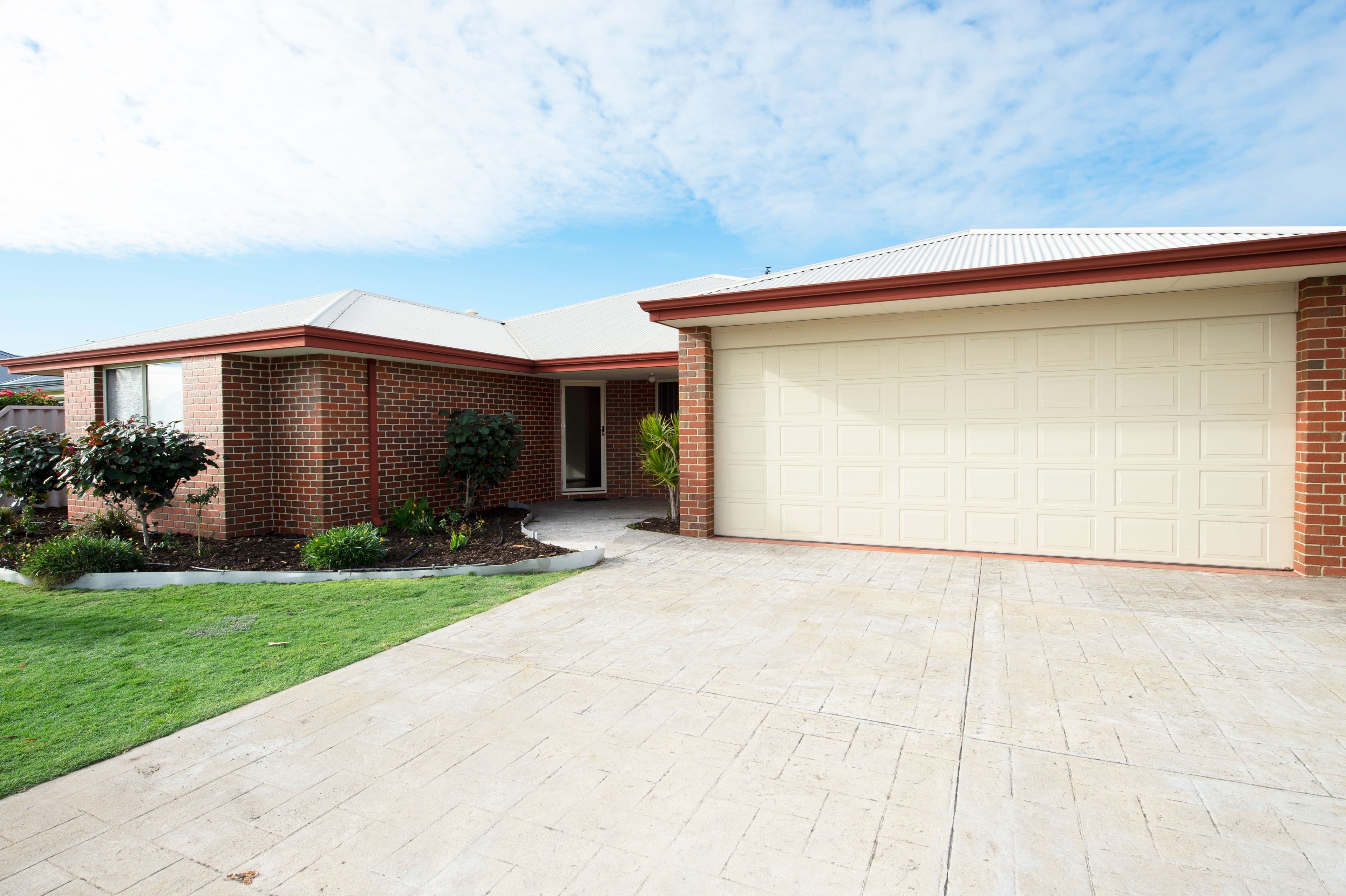 32 Leisure Drive, Australind WA 6233, Australind - Image 1