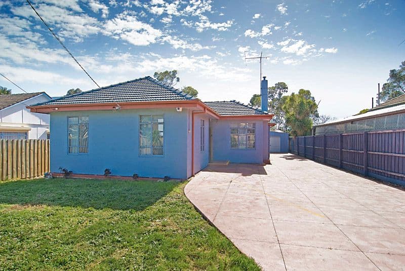 1662 Riverdale Drive, Hope Island, QLD, 4212, Hope Island - Image 1