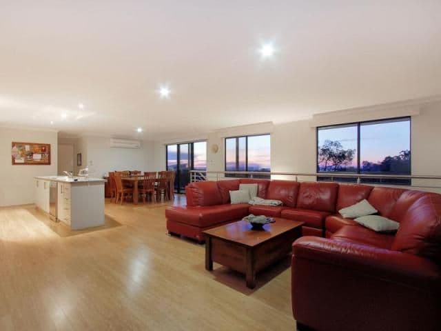 30 Persimmon Place, KALAMUNDA WA 6076, Kalamunda - Thumbnail 5