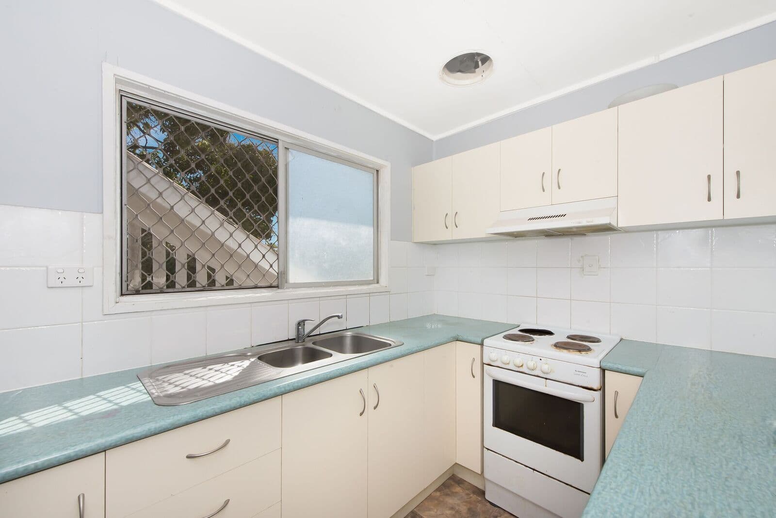 41 Farrell Street, Kirwan QLD 4817, Kirwan - Thumbnail 3