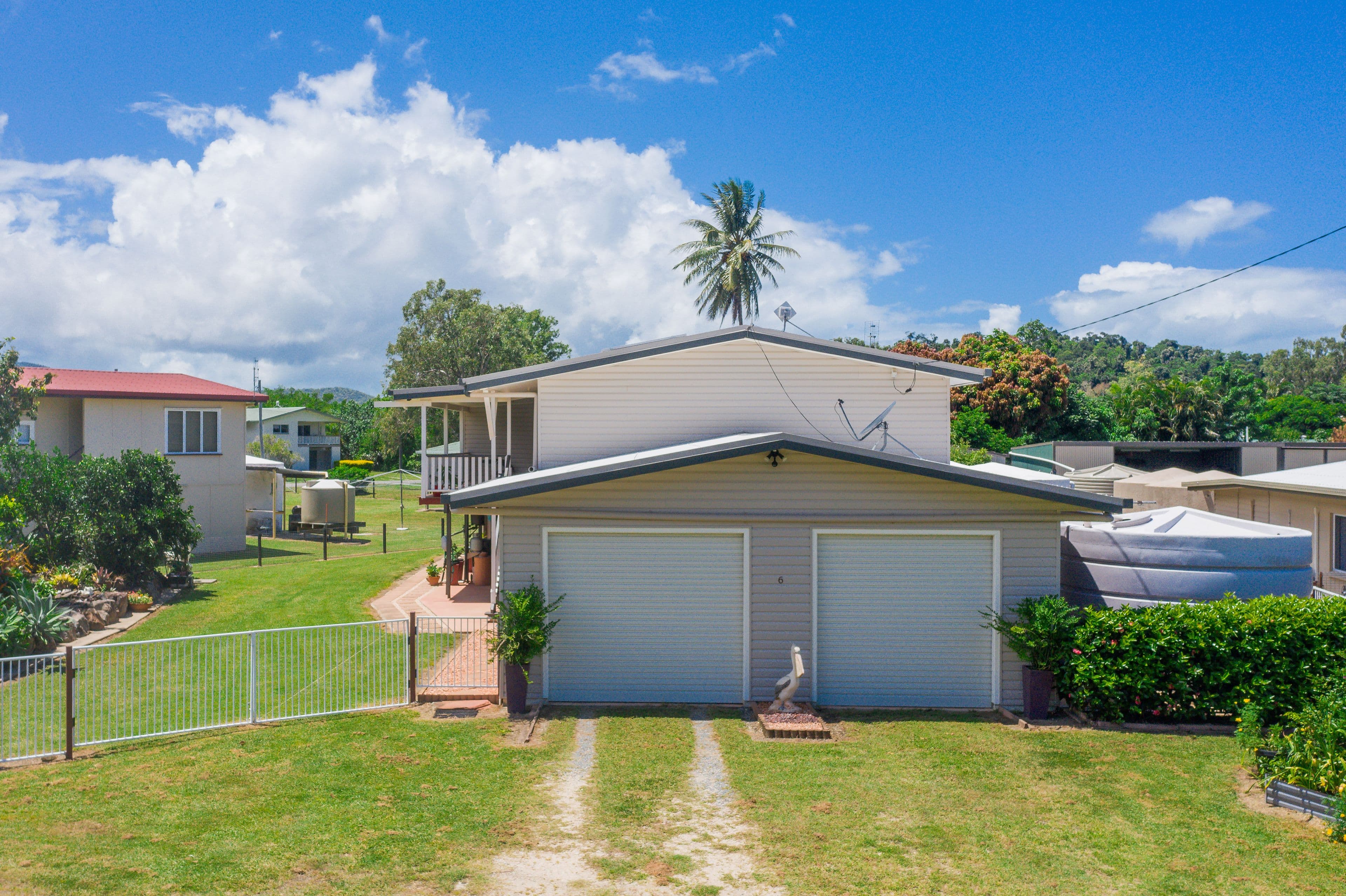6 Hall Drive, Wilson Beach QLD 4800, Wilson Beach - Thumbnail 8