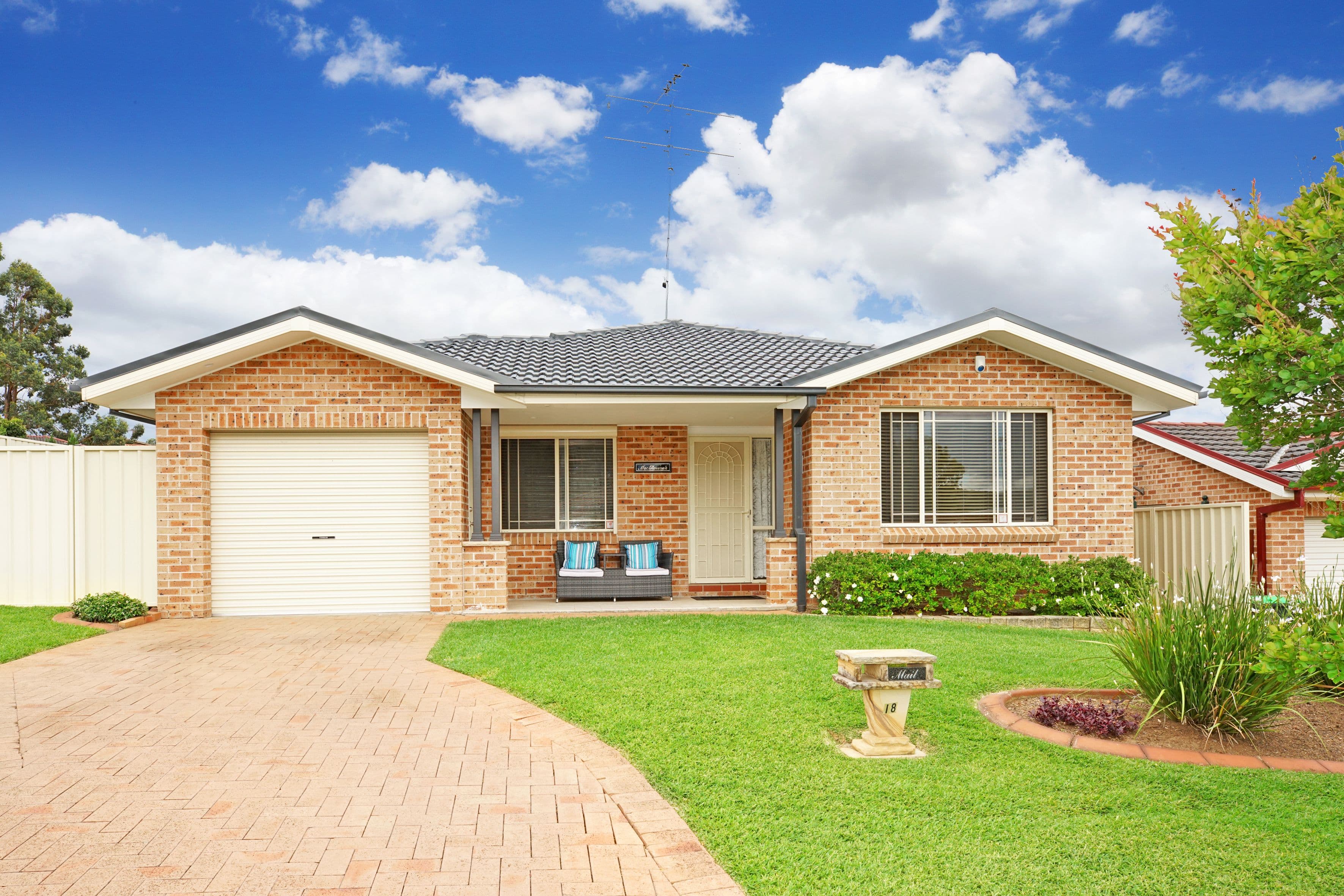 18 Cowan Place, Glenmore Park - Image 1