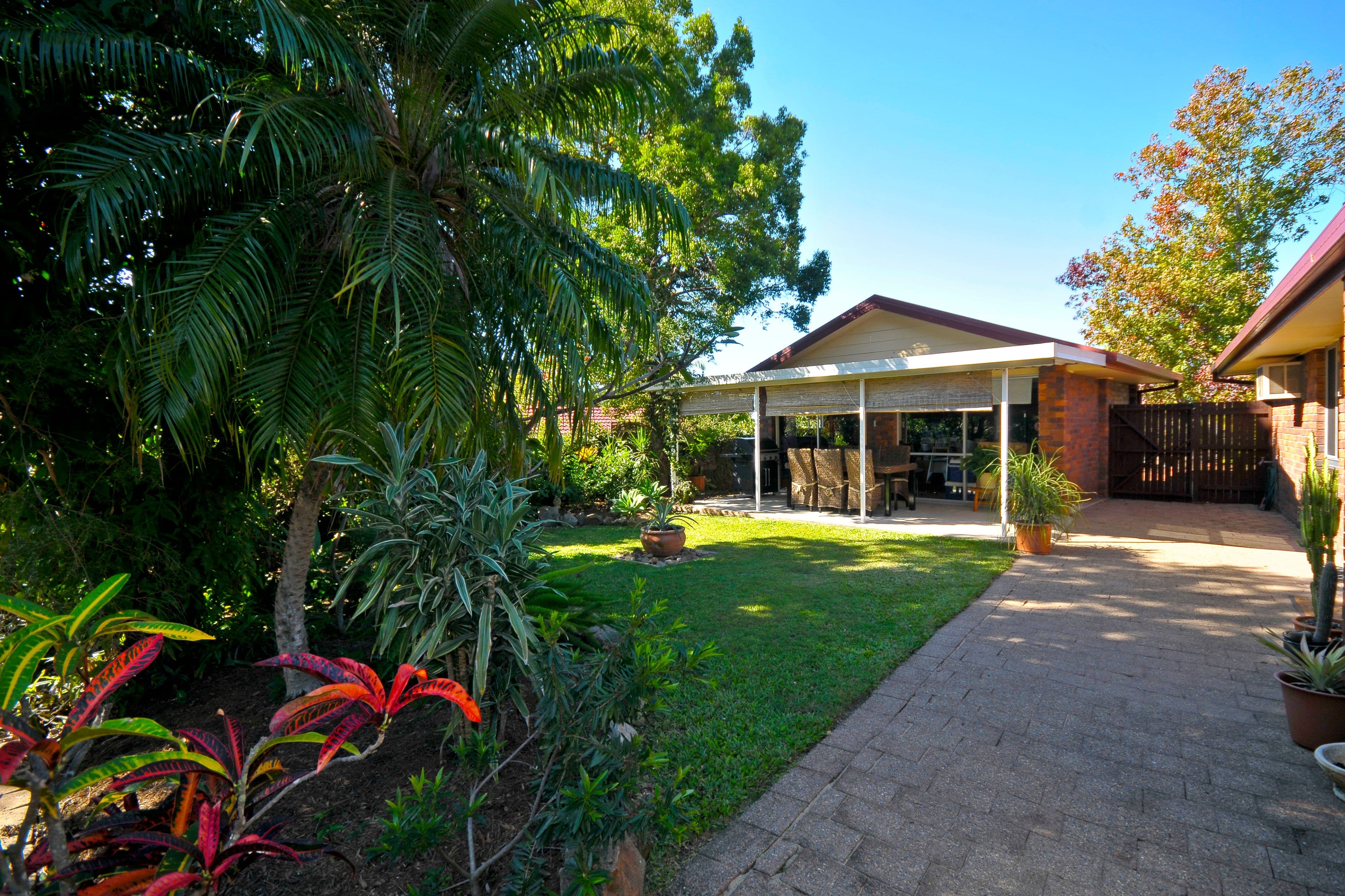 8 Harneil Place, Carrara QLD 4211, Carrara - Thumbnail 3