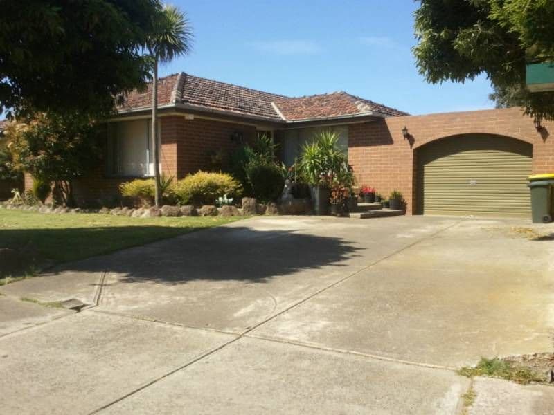 61 Elizabeth Drive, LALOR VIC 3075, Lalor - Image 1