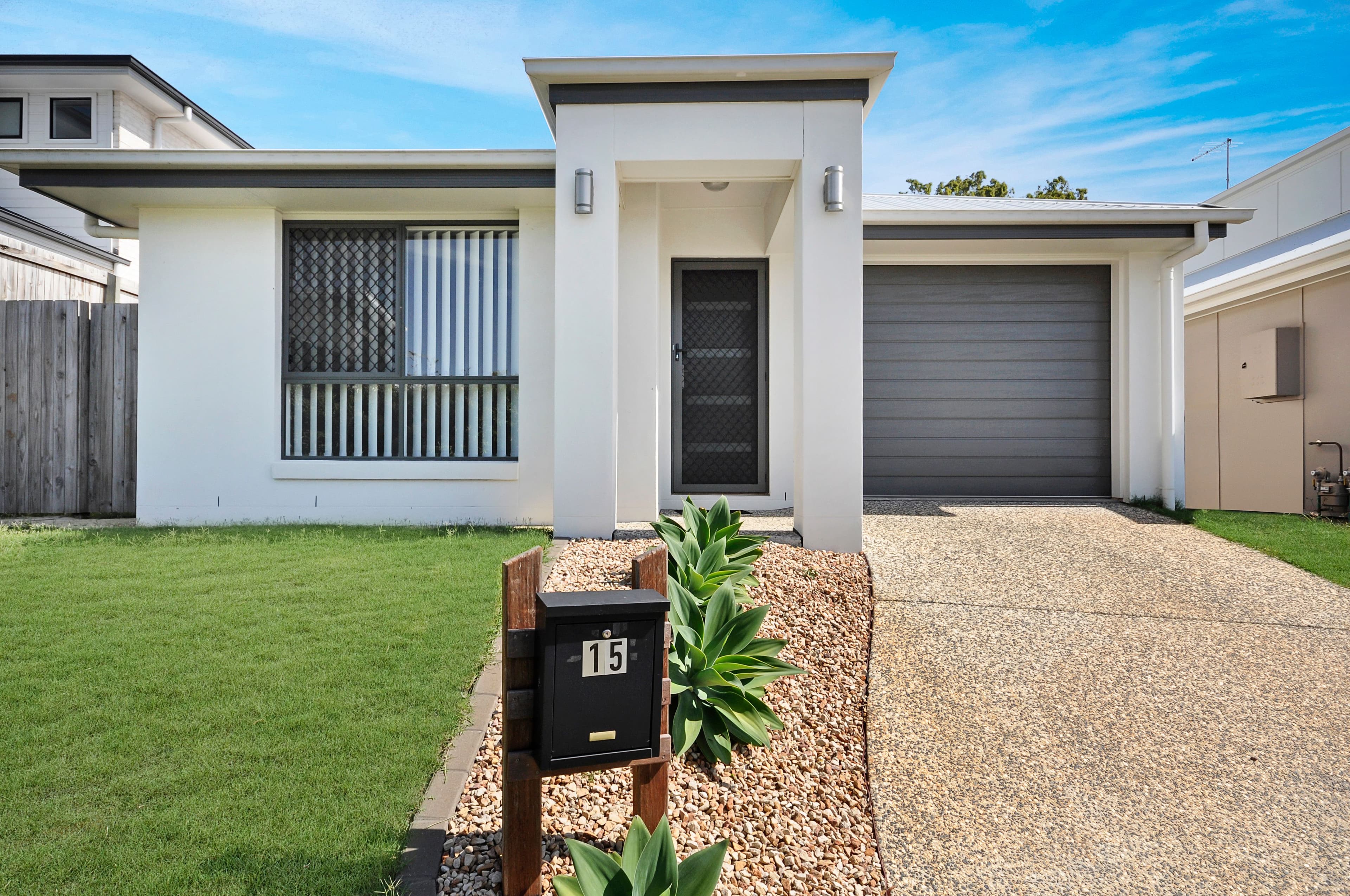 15 Capuchin Close, Dakabin QLD 4503, Dakabin - Image 1