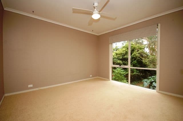 8 Murrumbung Road, MOUNT EVELYN VIC 3796, Mount Evelyn - Thumbnail 6