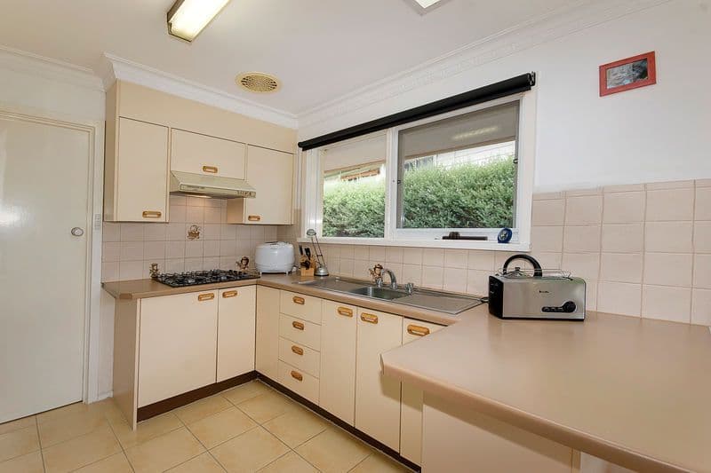 19  Lawborough Avenue, PARKDALE VIC 3195, Parkdale - Thumbnail 5
