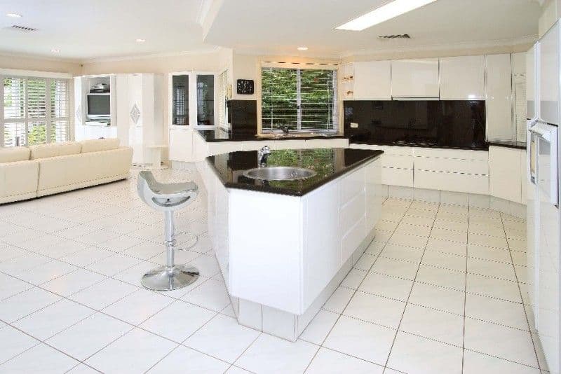 19 Troon Place, CARINDALE QLD 4152, Carindale - Thumbnail 8