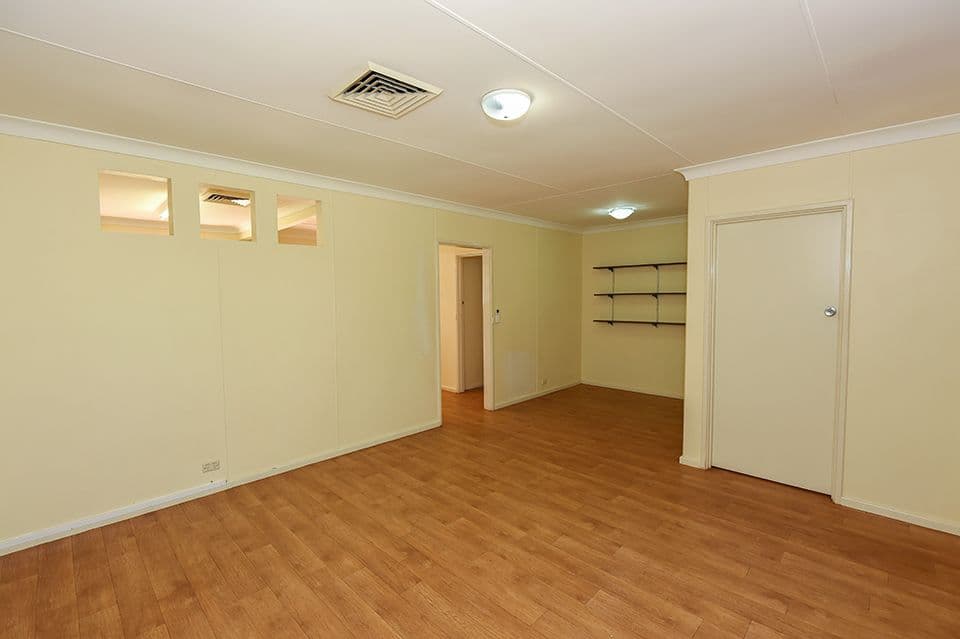 4 Stuart Crescent, Dampier WA 6713, Dampier - Thumbnail 4