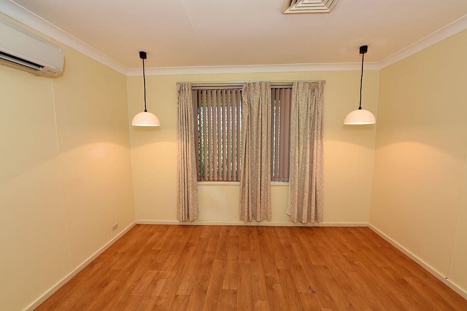 4 Stuart Crescent, Dampier WA 6713, Dampier - Thumbnail 8
