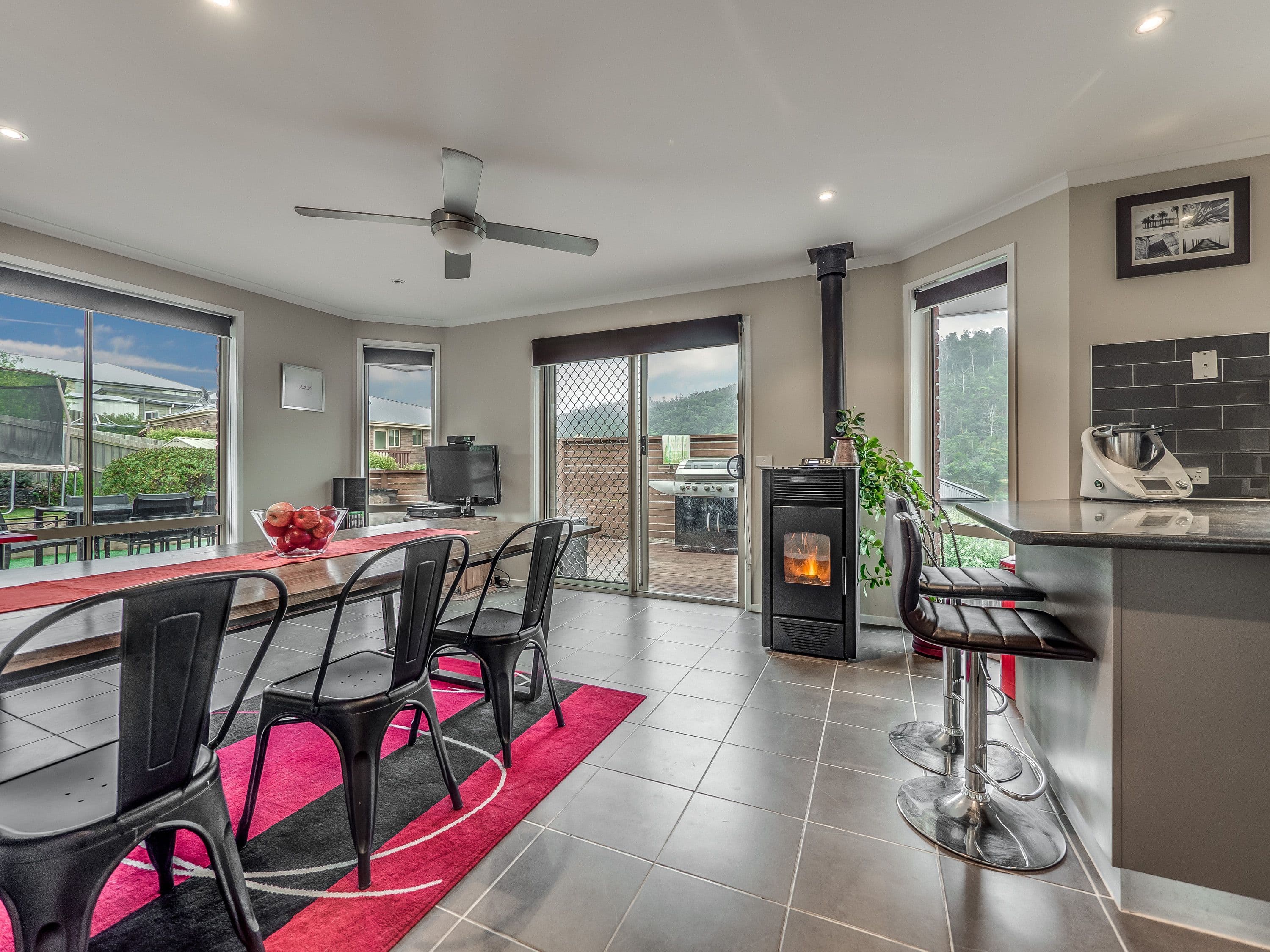 10 Joshua Street, Mornington TAS 7018, Mornington - Thumbnail 5