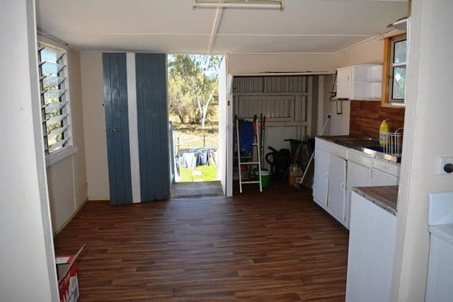 10 Aqua Street, Blackall QLD 4472, Blackall - Thumbnail 6