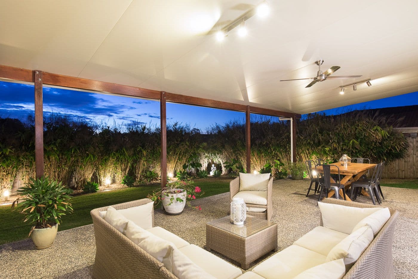 15 Naretha Street, Carindale QLD 4152, Carindale - Image 1
