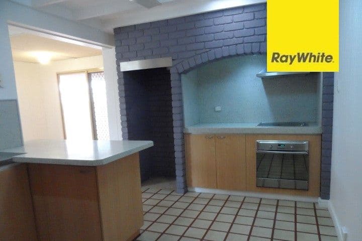 10 Harlow Street, Camillo WA 6111, Camillo - Thumbnail 4