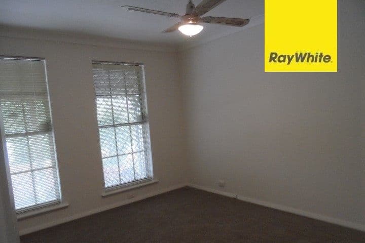 10 Harlow Street, Camillo WA 6111, Camillo - Thumbnail 7