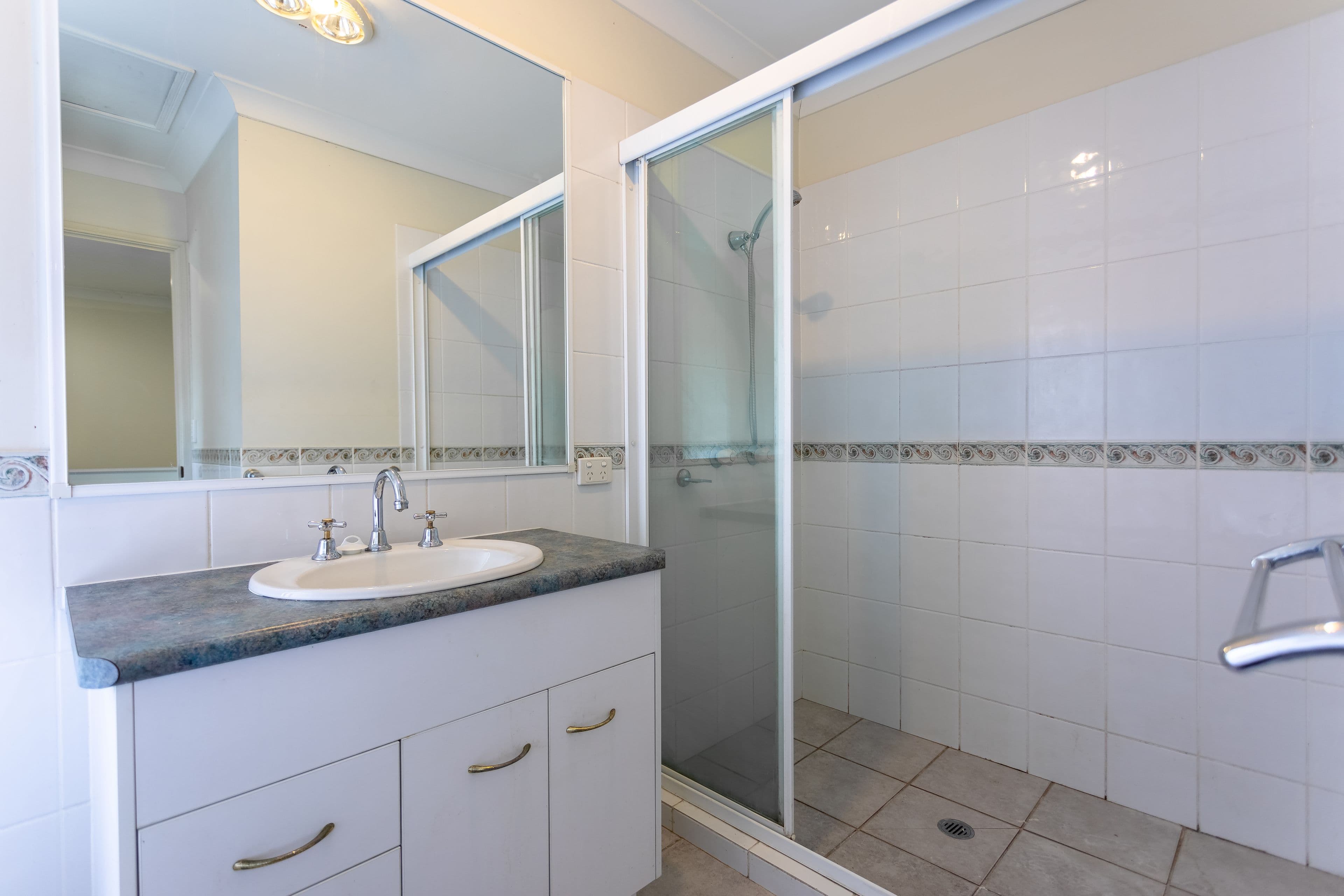 4 Crowsnest Close, Parkwood QLD 4214, Parkwood - Thumbnail 6