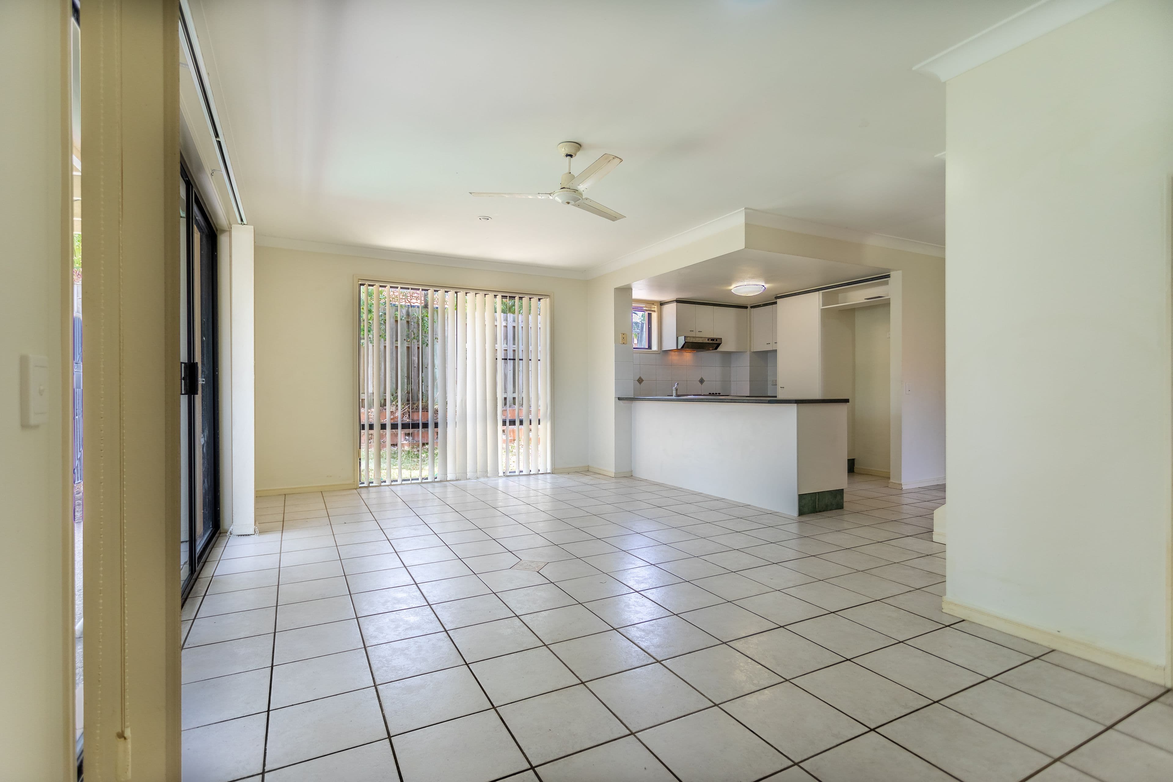 4 Crowsnest Close, Parkwood QLD 4214, Parkwood - Thumbnail 7