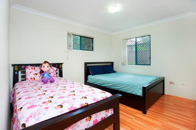 10-12 Dalley Street, HARRIS PARK NSW 2150, Harris Park - Thumbnail 4