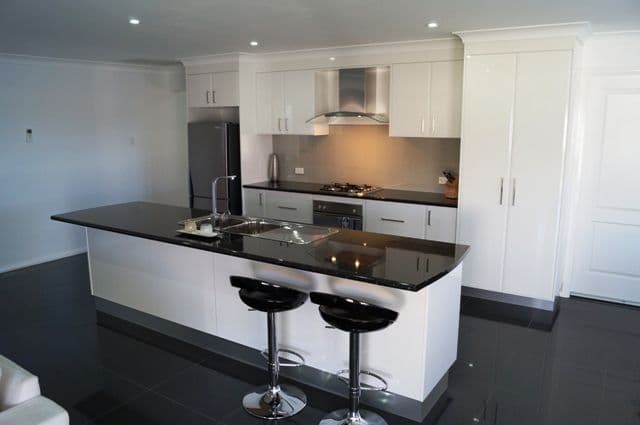 9 Molloy Drive, ORANGE NSW 2800, Orange - Thumbnail 3