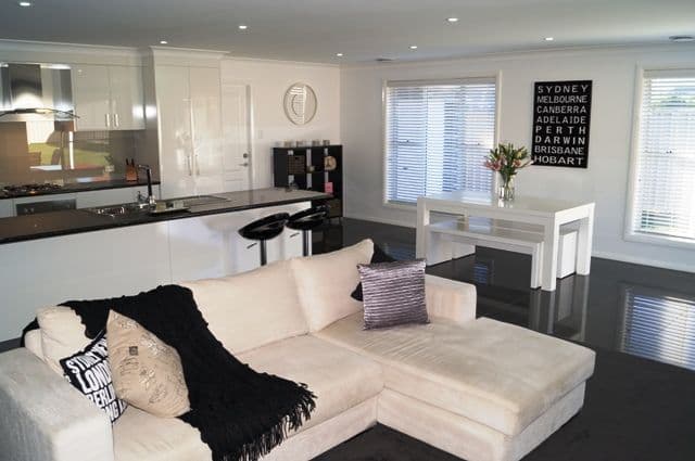 9 Molloy Drive, ORANGE NSW 2800, Orange - Thumbnail 6