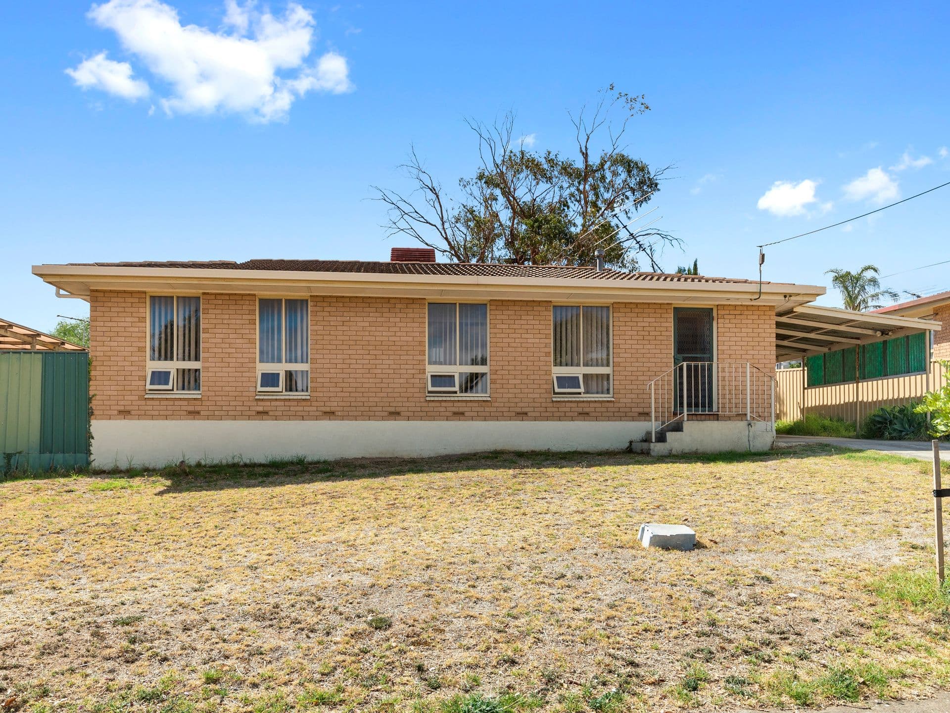 40 Trelawney Crescent, Huntfield Heights SA 5163, Huntfield Heights - Thumbnail 2