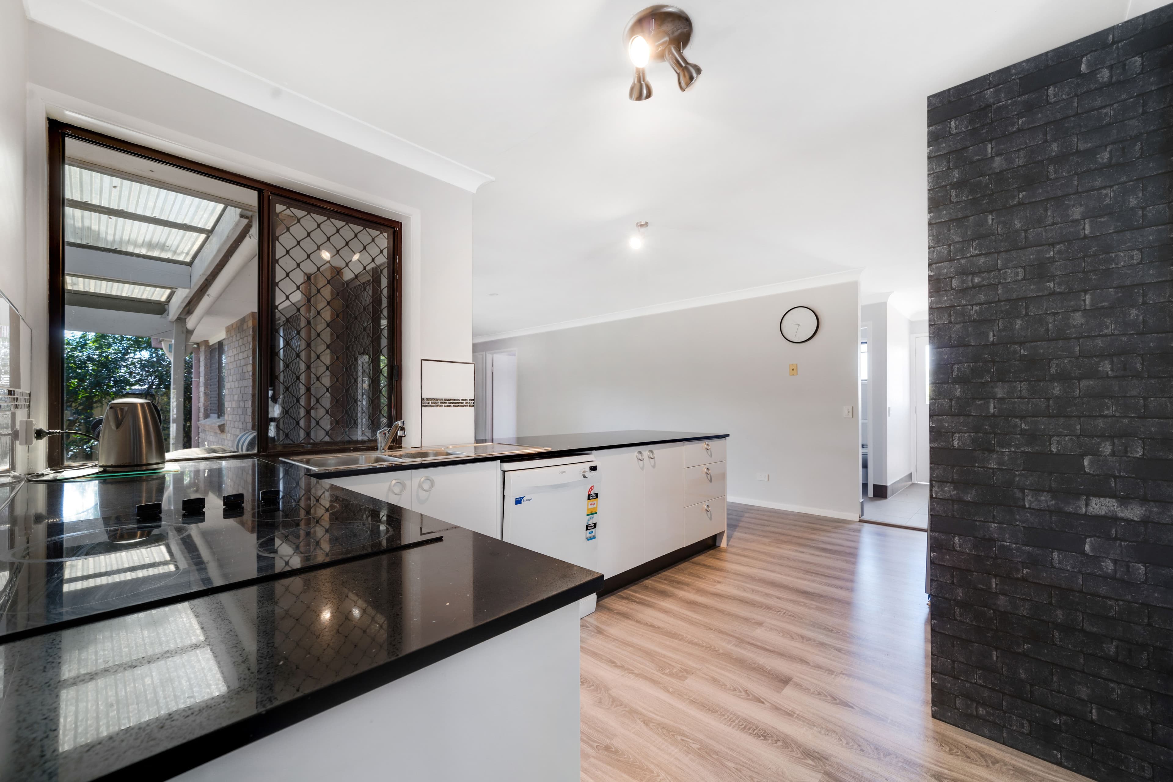 1 Town Court, Boronia Heights QLD 4124, Boronia Heights - Thumbnail 5