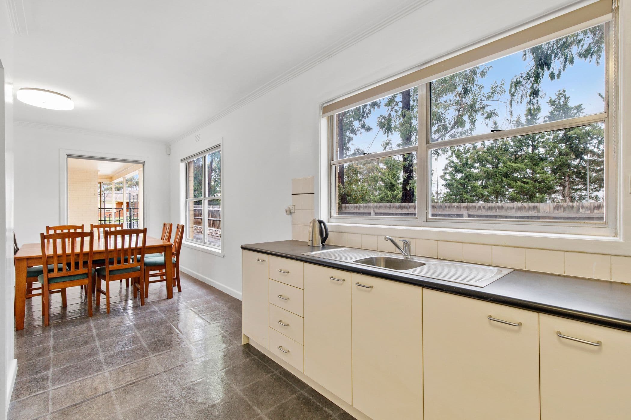 11 Clover Street, Lara VIC 3212, Lara - Thumbnail 7