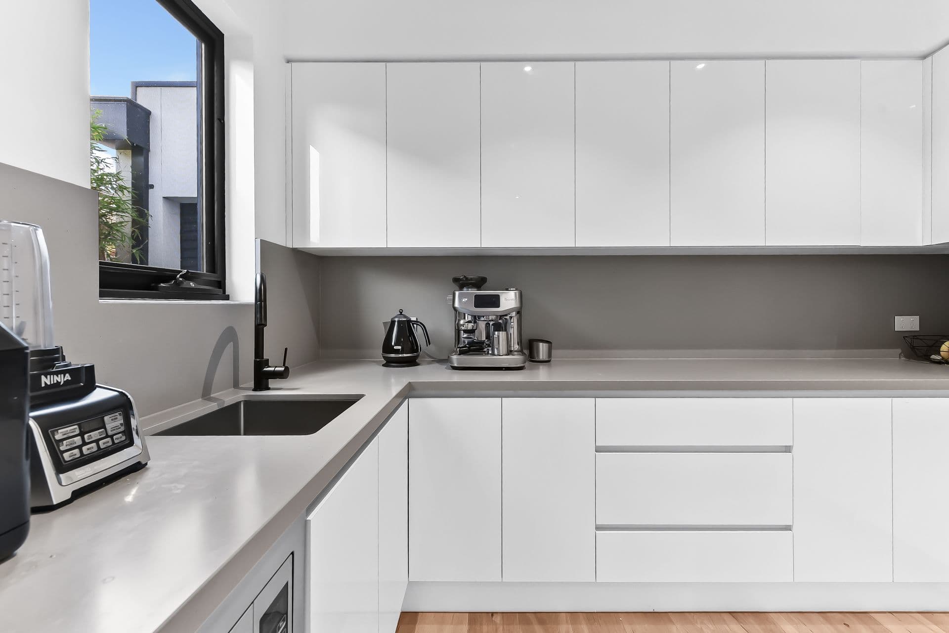 45 Flagstaff Crescent, Clyde North VIC 3978, Clyde North - Thumbnail 7