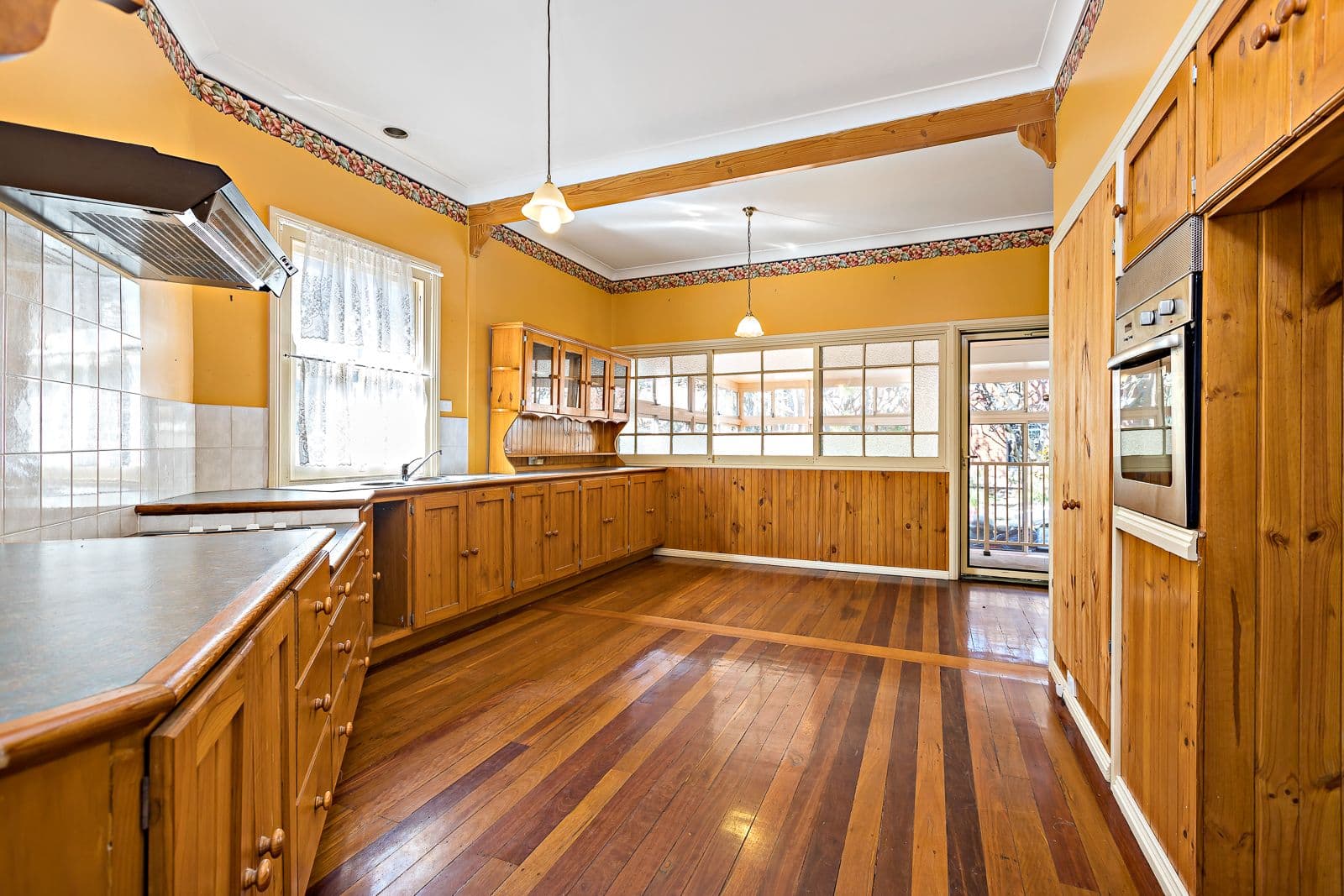 7 Roslyn Avenue, Islington - Thumbnail 4