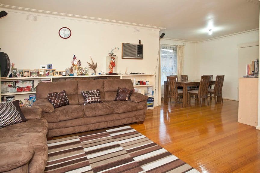 112 Watsons Road, GLEN WAVERLEY VIC 3150, Glen Waverley - Thumbnail 3